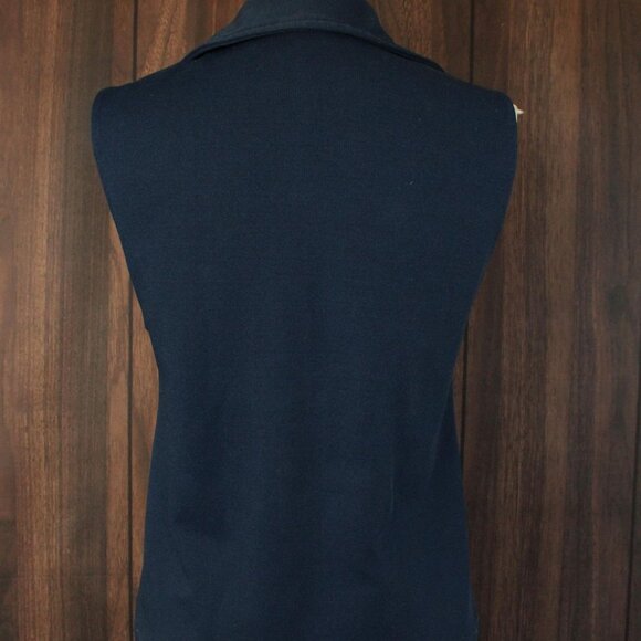 Vintage 1970s Shirt, Dagger Collar Navy Blue Button Down Poly Blouse, Sleeveless - Picture 9 of 10